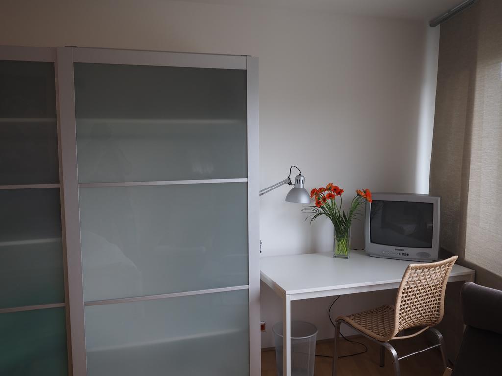 B8 - Just A Private Accommodation Düsseldorf Zewnętrze zdjęcie