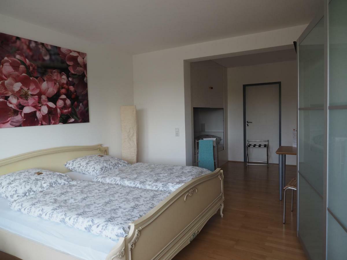 B8 - Just A Private Accommodation Düsseldorf Zewnętrze zdjęcie