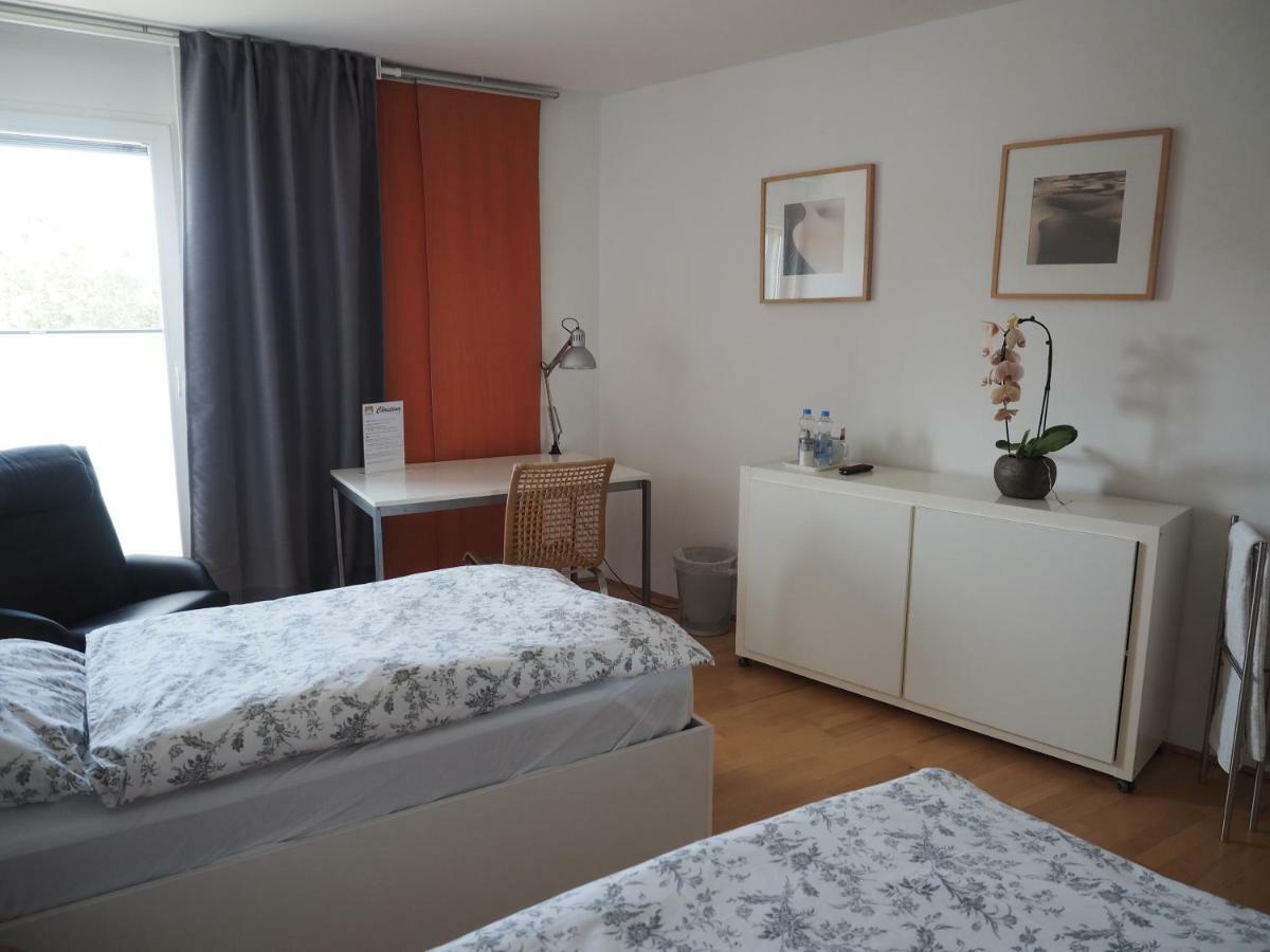 B8 - Just A Private Accommodation Düsseldorf Zewnętrze zdjęcie