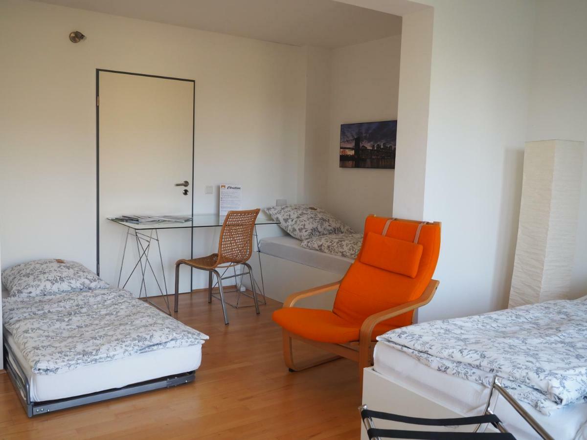 B8 - Just A Private Accommodation Düsseldorf Zewnętrze zdjęcie